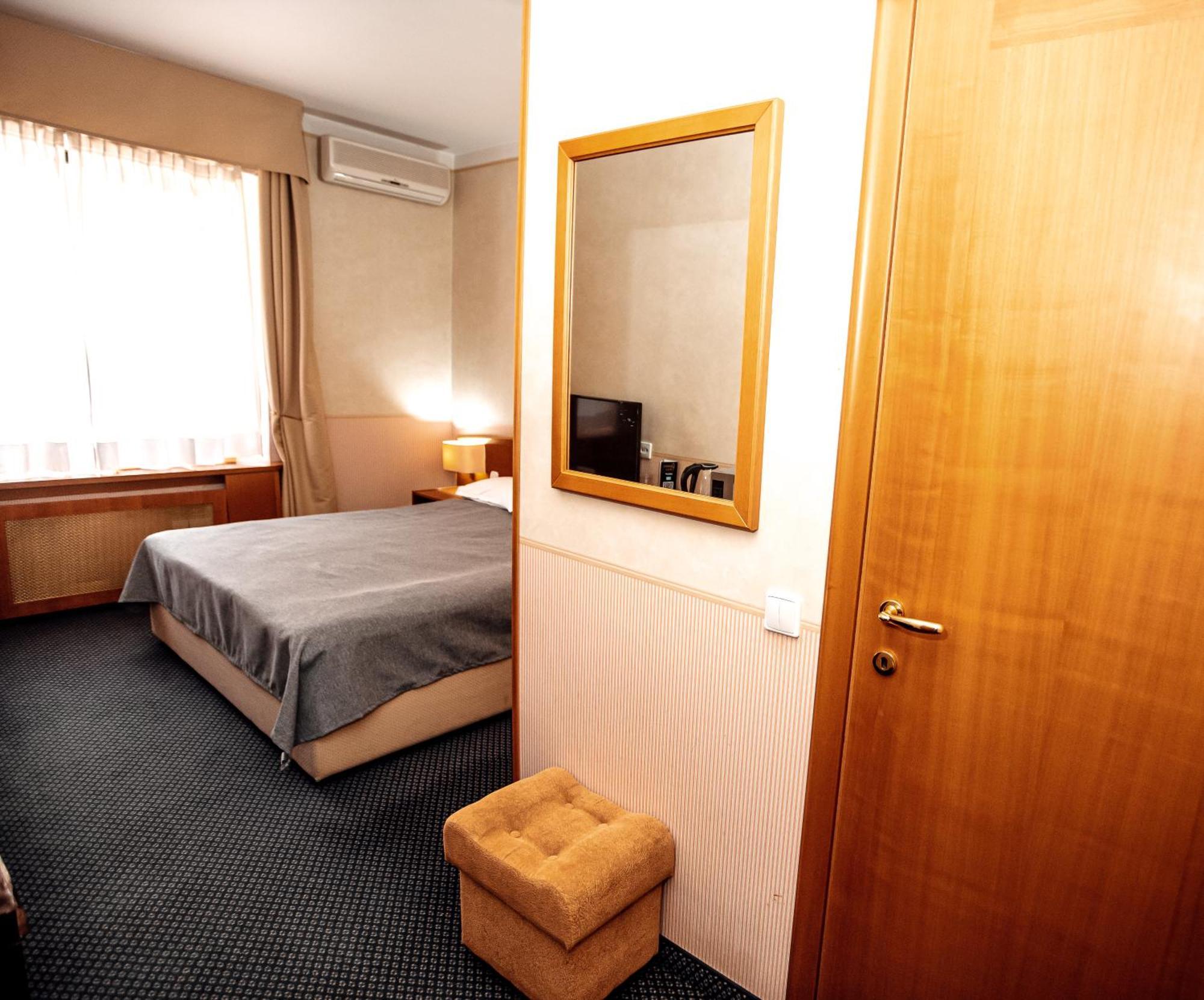 Marko Polo Hotel Aksay Eksteriør bilde