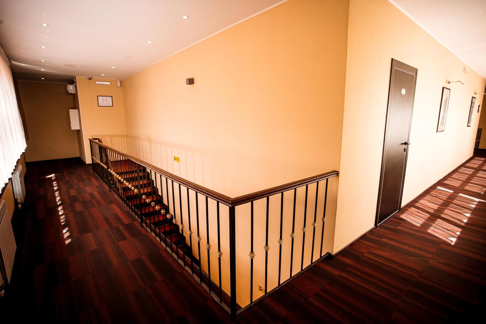 Marko Polo Hotel Aksay Eksteriør bilde
